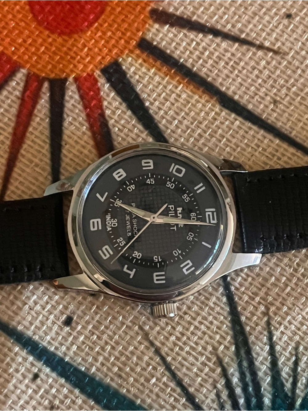 Mens HMT Pilot Para Shock Wristwatch - Picture 4 of 10